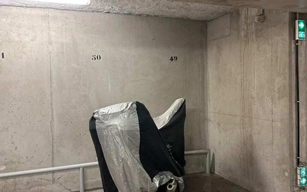 Stationnement à louer