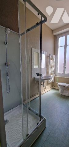 Maison à Vendre à Thouars (79100) en Deux-Sèvres (79)

Nous vous proposons cette maison situé...