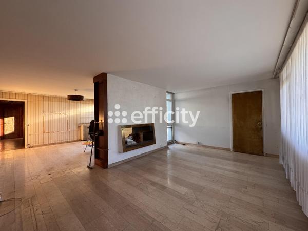 Maison 10 pièces - 142 m²