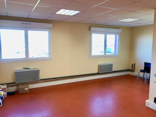 A LOUER BUREAUX DE 25 M2 À 90 M2 - BEAUVAIS