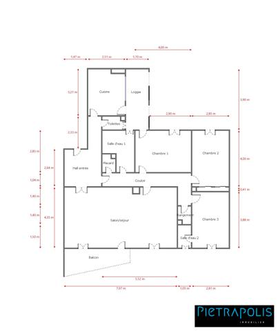 Appartement T4 avec balcon, cave et garage, en étage élevé, à proximité des écoles, transports et commerces