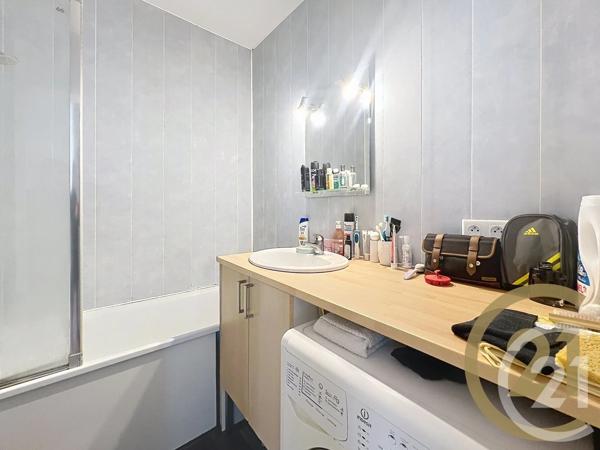 Appartement F2 à vendre  2 pièces - 50,75 m 2   BELFORT  - 90