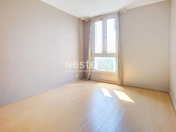 A LOUER Appartement 3 pièces avec parking extérieur et cave