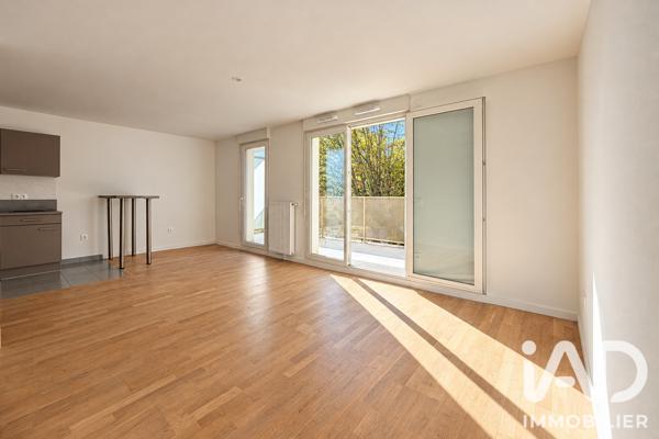 Appartement à vendre 3 pièces 64,25 m² Châtenay-Malabry