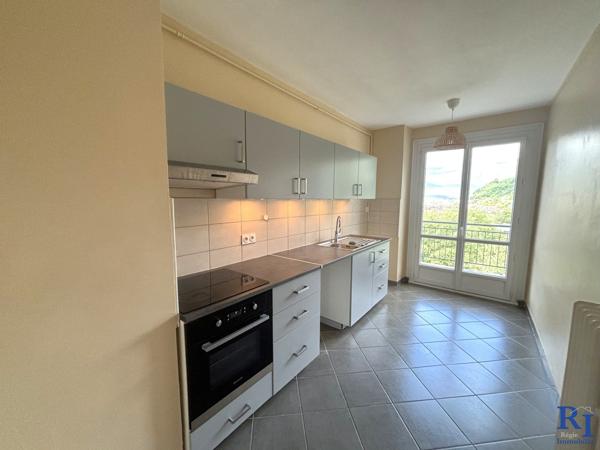 Appartement A LOUER 3 pièces 84 m² 38000 GRENOBLE