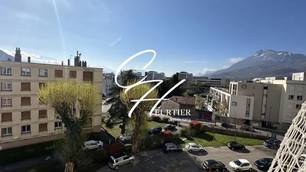 Saint Martin Le Vinoux - T3 + C de 66m2 - Belle pièce de vie