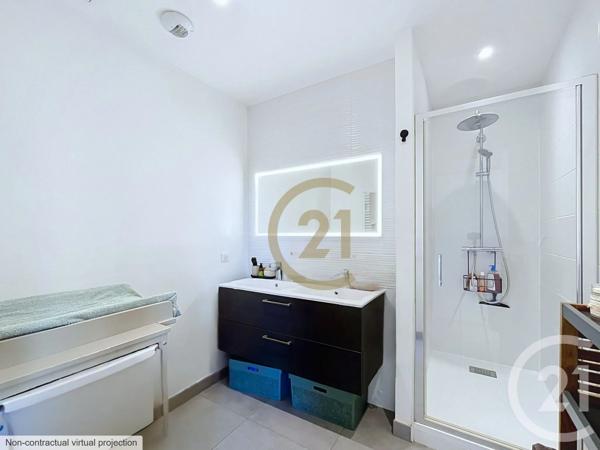 Appartement F5 à vendre  5 pièces - 104,27 m 2   BELFORT  - 90