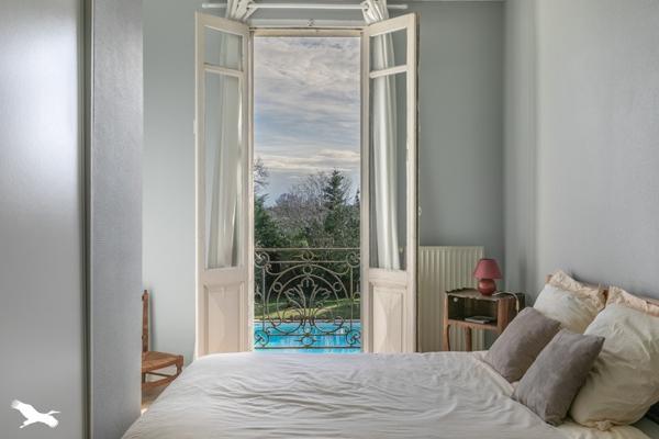 Maison à vendre 664 064 € Saint-Jean-d'Illac 10 p 228 m² DPE D
