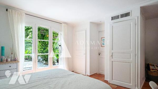 QUARTIER LES SALETTES - LA COLLE SUR LOUP - VILLA ENTIEREMENT RENOVEE