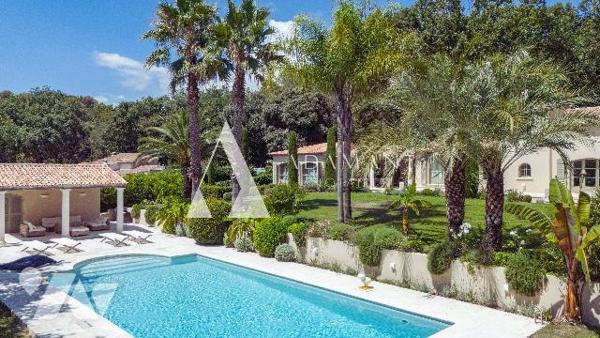 QUARTIER LES SALETTES - LA COLLE SUR LOUP - VILLA ENTIEREMENT RENOVEE