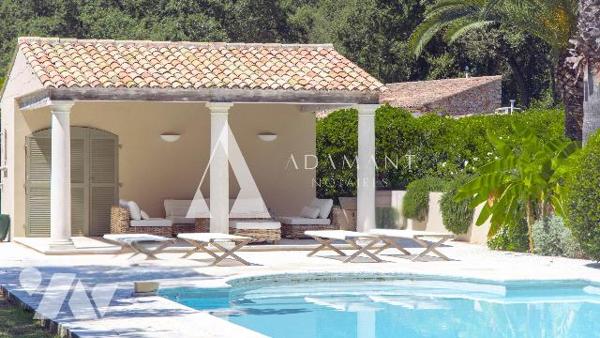 QUARTIER LES SALETTES - LA COLLE SUR LOUP - VILLA ENTIEREMENT RENOVEE