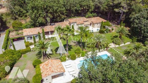 QUARTIER LES SALETTES - LA COLLE SUR LOUP - VILLA ENTIEREMENT RENOVEE