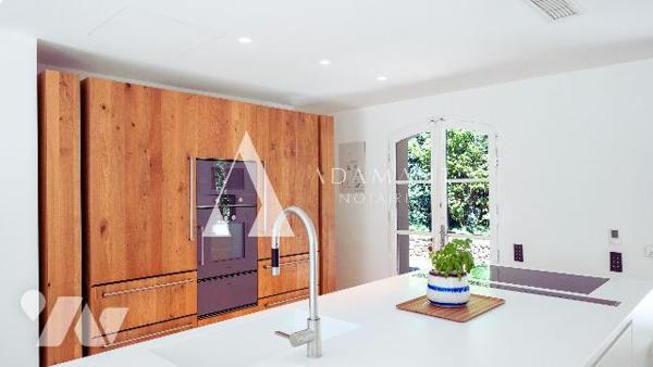 QUARTIER LES SALETTES - LA COLLE SUR LOUP - VILLA ENTIEREMENT RENOVEE