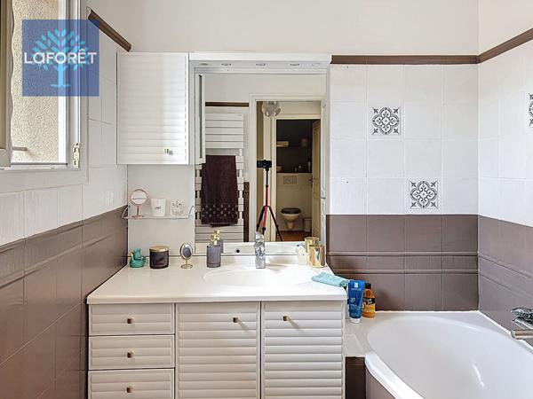 Location maison Vourles - 6 pièce(s) - 118 m² - 2 300 €/mois