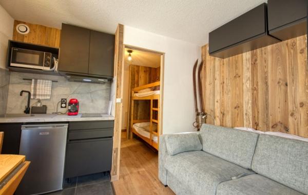 Vente Studio rénové avec gout rénové(e) Morillon   