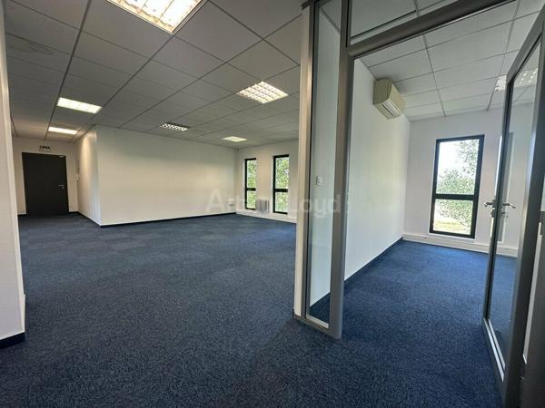BUREAUX à LOUER de 374 m²