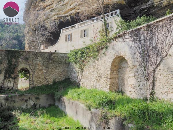 L'Isle-sur-la-Sorgue (84800) Maison de maitre à rénover sur 7000m² de parc