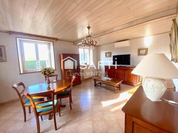 A RICHTOLSHEIM, charmante maison de 110 m2 env. au calme avec une partie jardin.