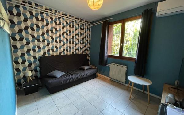 Maison à vendre    5 pièces •  Mours-Saint-Eusèbe