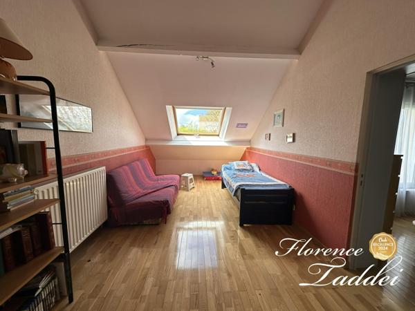 Maison familiale sur un grand terrain au calme