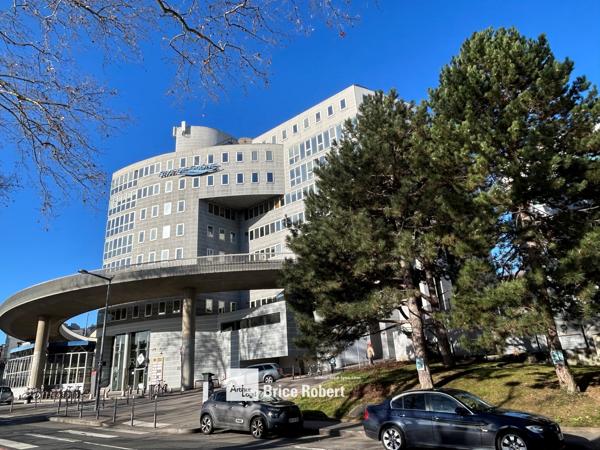 Bureaux en location Lyon 5ème vue sur Saône et proximité Confluence