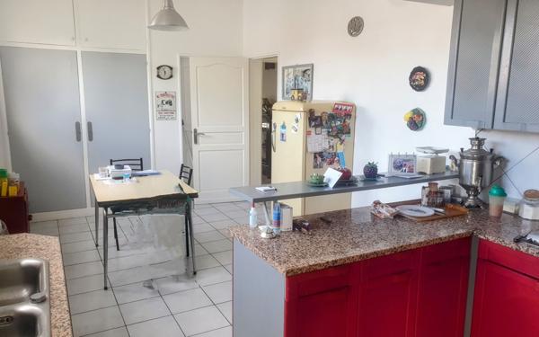 Maison à vendre    5 pièces •  Gujan-Mestras