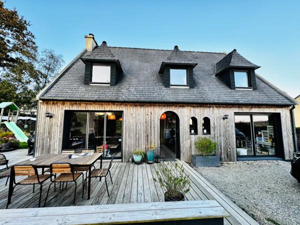 Coup de cœur assuré ! Superbe maison néo-bretonne rénovée – 4 chambres – Plougastel-Daoulas