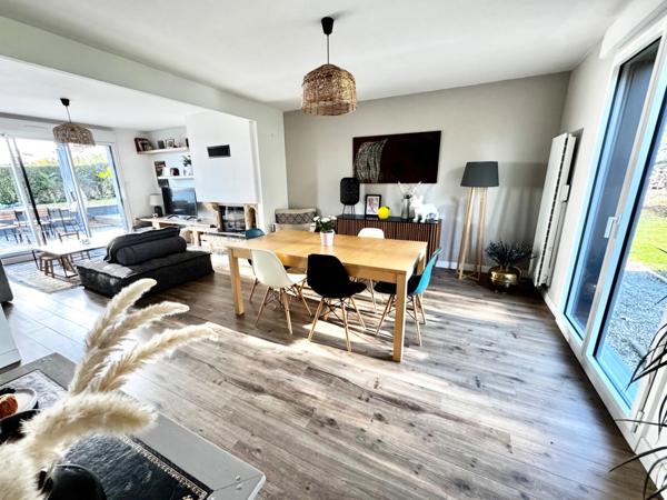 Coup de cœur assuré ! Superbe maison néo-bretonne rénovée – 4 chambres – Plougastel-Daoulas
