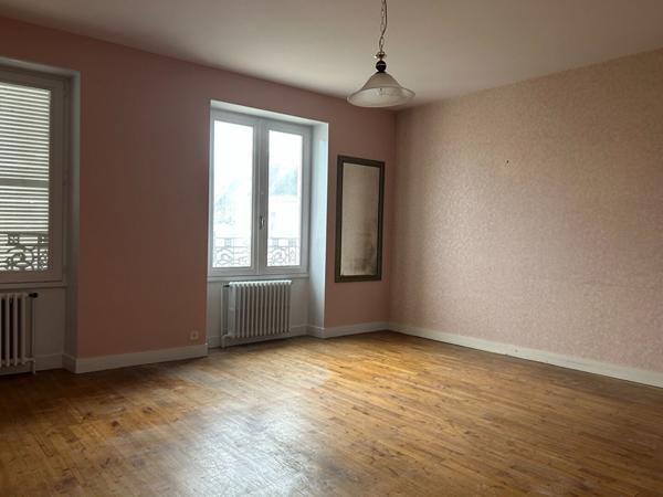 Immeuble de rapport Civray 8 pièce(s)