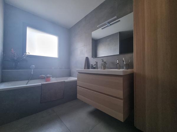 Maison Saint Sébastien Sur Loire plain pied 3 chambres