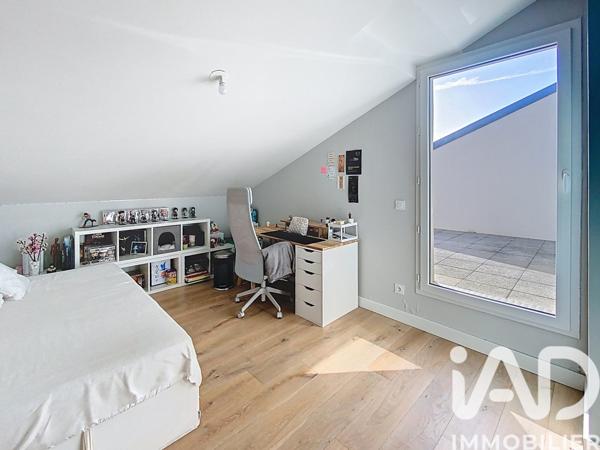 Appartement à vendre 4 pièces 93 m² Voisins-le-Bretonneux