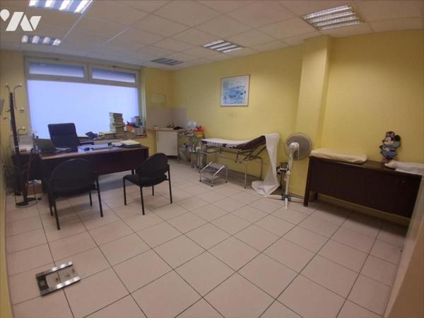 Saint-Quentin - immeuble à usage de bureaux