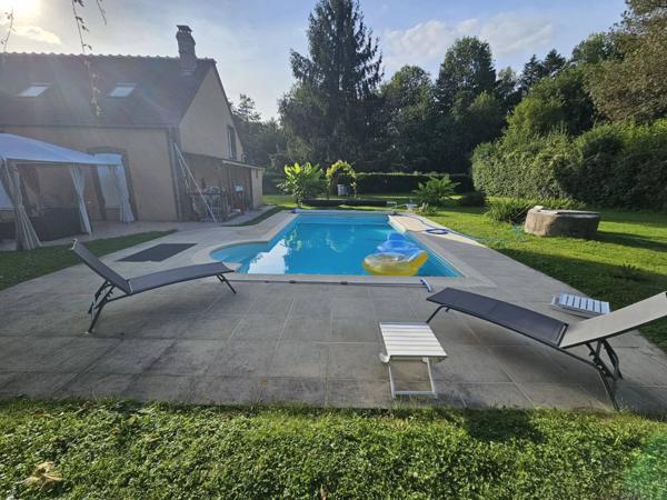 Longère 6 pièces 145m² avec piscine
