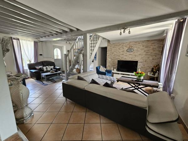 Longère 6 pièces 145m² avec piscine