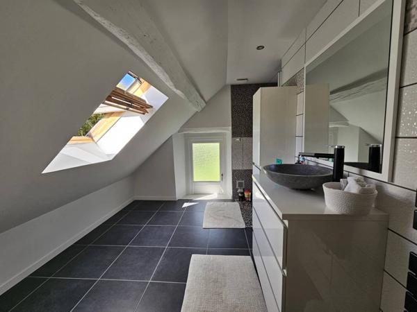 Longère 6 pièces 145m² avec piscine