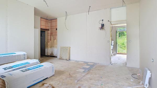 Maison de maître à rénover à Feugarolles - 13 pièces, 380 m² sur 2,48 ha