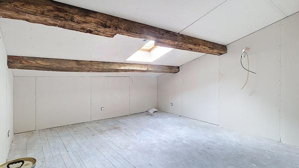 Maison de maître à rénover à Feugarolles - 13 pièces, 380 m² sur 2,48 ha