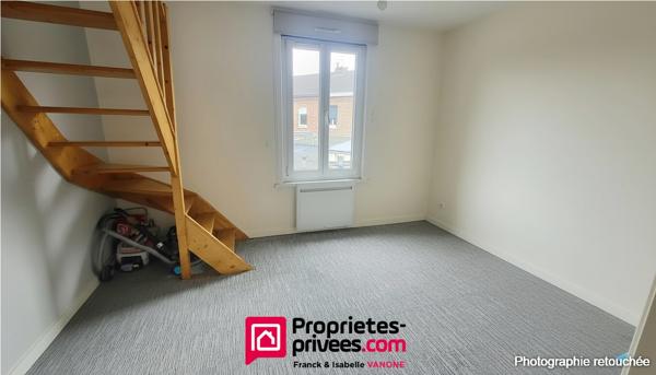 Maison de ville AUCUN TRAVAUX - 2 chambres + bureau + cour - La Chapelle d'Armentieres - 69 m2