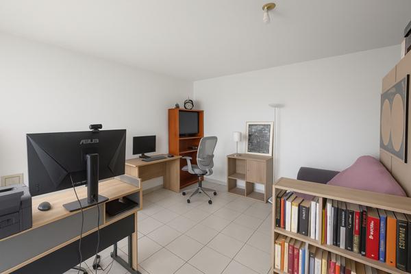 Appartement 2 pièces à vendre Tonnay Charente - 17430 / Réf: 2385