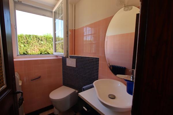 Propriété 2 maisons, Loiret, 322m², 8 chambres, jardin clos, Pierres