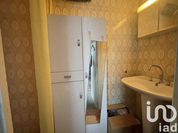 Maison 8 pièces de 202 m² à Sauzé-Vaussais (79190)