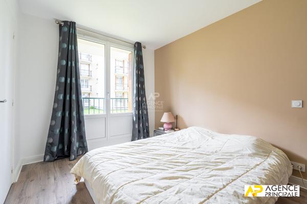Appartement Maisons Laffitte 3 pièce(s) - Parc parfait état - 2 chambres 390 000 € **  - Référence  4673