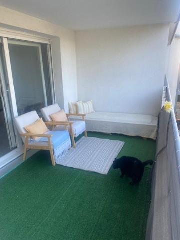 Résidence très calme appartement avec très belle terrasse 10 m²