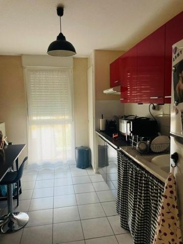 Résidence très calme appartement avec très belle terrasse 10 m²
