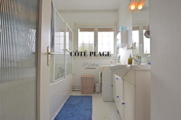 Royan (17200) Royan- Plage du Chay- Appartement T4 90 m2- Garage