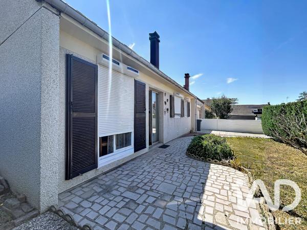 Maison à vendre 6 pièces 126 m² Vert-Saint-Denis