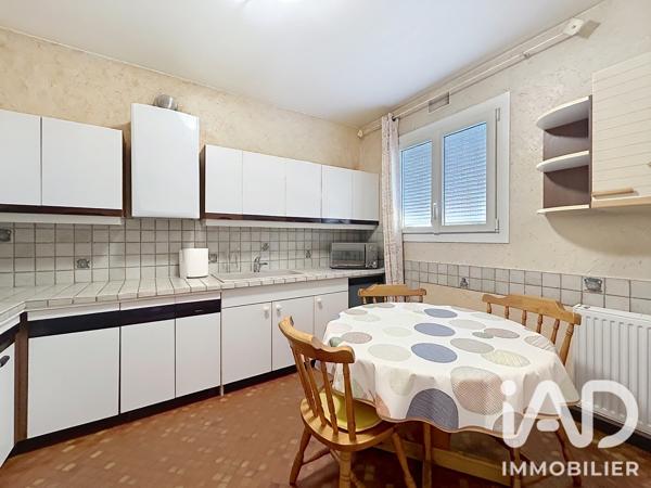 Maison à vendre 6 pièces 126 m² Vert-Saint-Denis