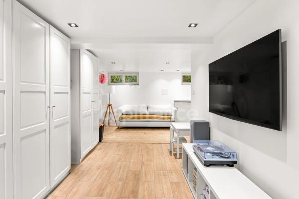 Maison à vendre 6 pièces DIVONNE LES BAINS (01) - garage, cave, buanderie, jardin