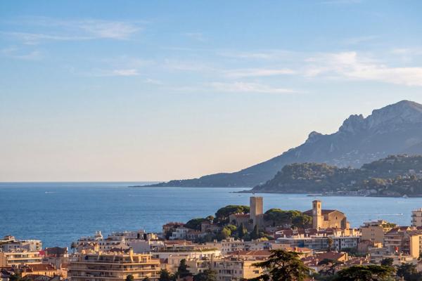 Vente Appartement de luxe Cannes 3 Pièces 108 m²