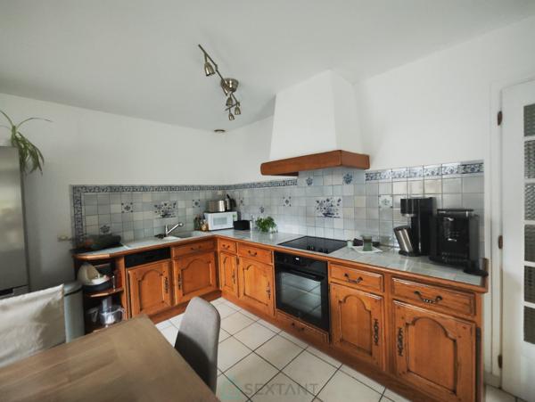 En ville, au calme, maison 3 chambres avec jardin clos